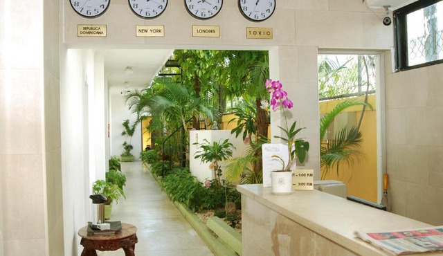 Royal Palace Hotel