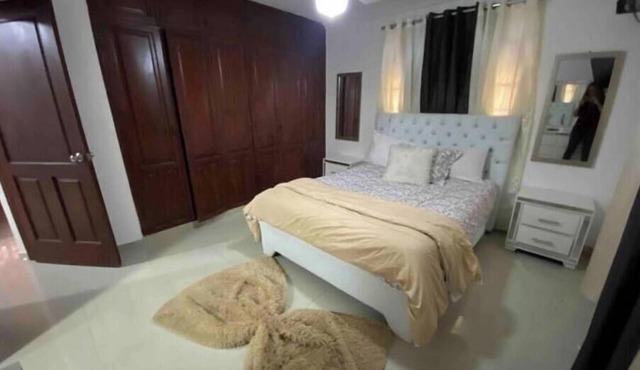 Santo Domingo huge furnished longterm available apt