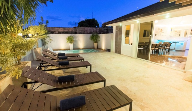 Santo Domingo Colonial 5-Bedroom Pool Villa✔️