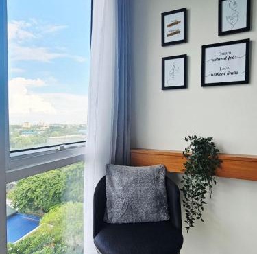 Sky Garden View 55" TV A Million Escape Kasara Pasig