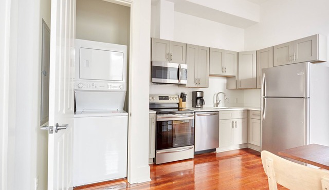 Sonder at Delachaise Row | Two-Bedroom Apartment in New Orleans