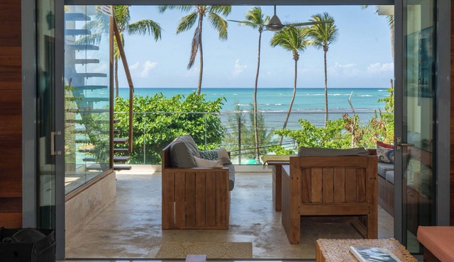 Sophisticated Beachfront 2-br Penthouse