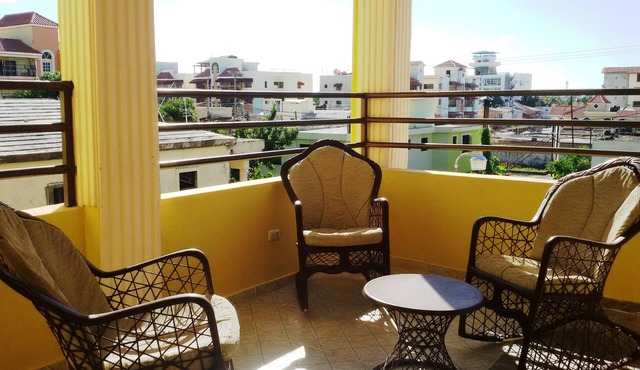 Spacious 2-bedroom Apartment With Private Terrace Near SDQ Airport Fast Wi-f