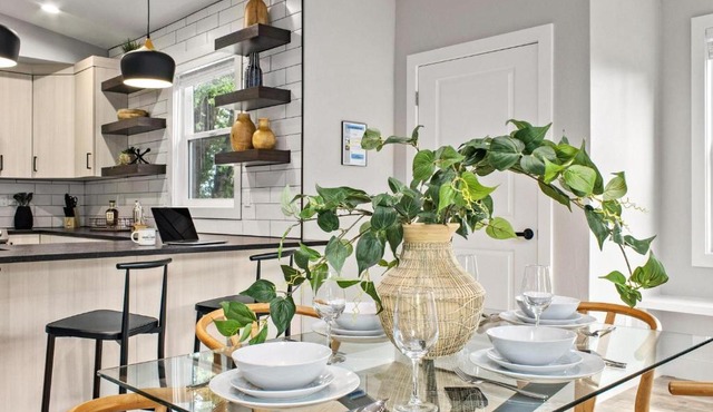 Spacious Downtown Apartment - Walk to Old Town FC! in Fort Collins