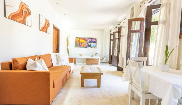 Stay in the heart of Santo Domingo’s historic Zona Colonial.