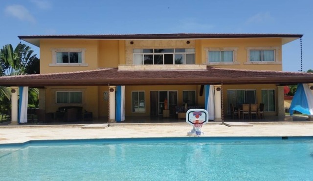 Stunning Villa at Guavaberry Country Club!