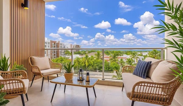 Stylish 2-bedroom apartment in Boca Chica steps away from the Beach