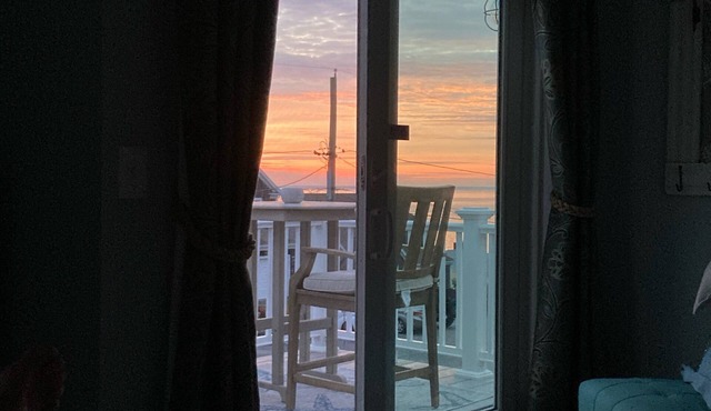 Summer booking fast! Ocean views, private beach, 4-season & extensive amenities! in Manomet