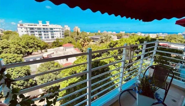 Sun & Sea - Lovely 3 bedroom condo with balcony