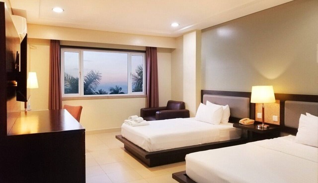 Tanza Oasis Hotel and Resort