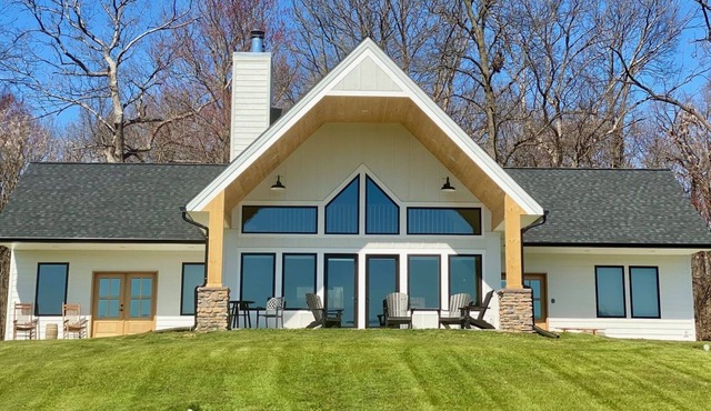 The Lodge at Barefoot Farms in Broadway