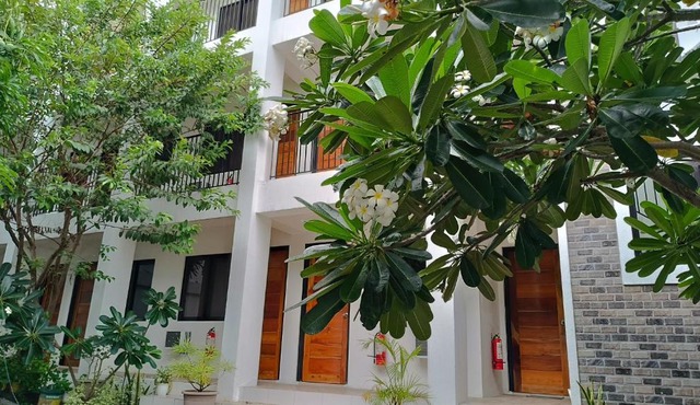 The Palines Apartment Hotel - Muntinlupa Near Evia Daang Hari