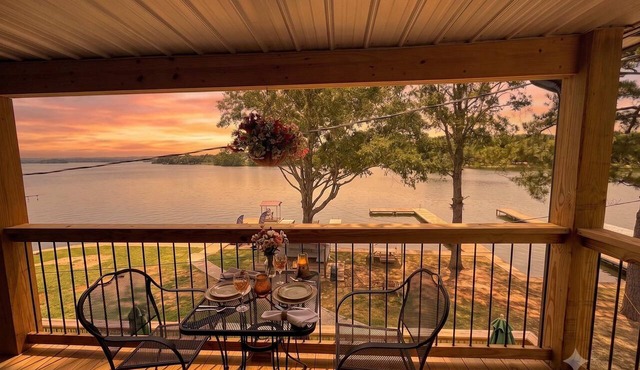 Topside Suites Little River Marina in Cedar Bluff