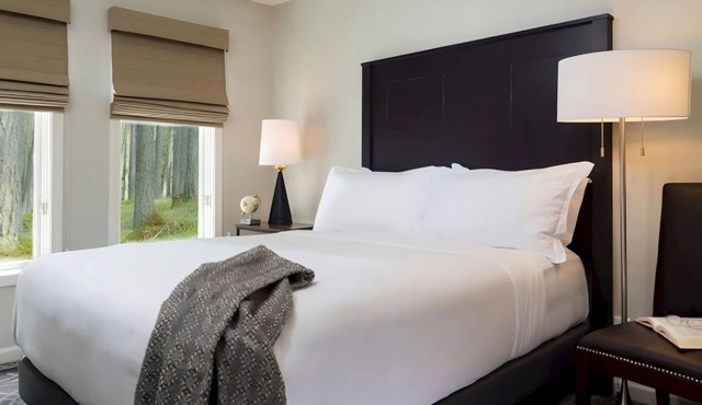 Ultimate Comfort in 2 3BR Units w/Stunning Mountain Setting | Onsite Pool in Manchester