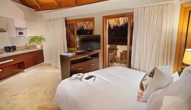 Unit at the Bannister Hotel Puerto Bahía