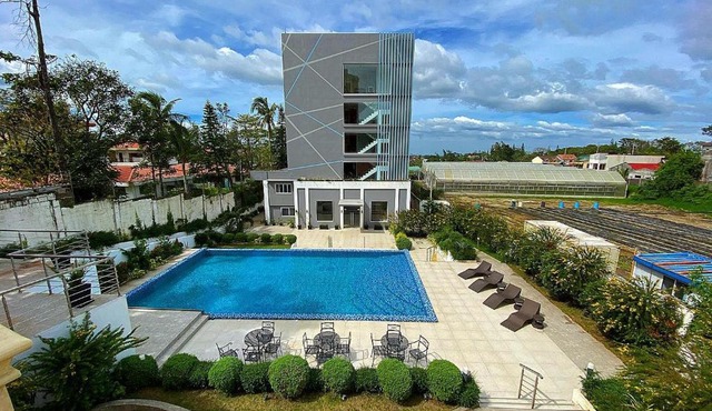 Viewpark Hotel Tagaytay in Tagaytay
