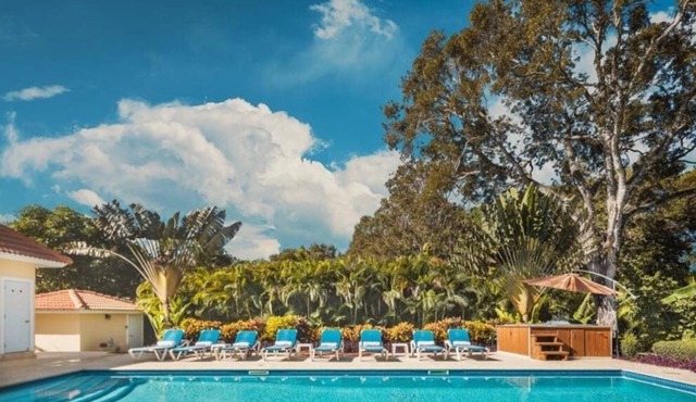 Villa 144 · Feeling at Home "Villa 144" Residencial Hispaniola