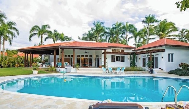 Villa Casamare Oceanfront Luxury in SeaHorse Ranch