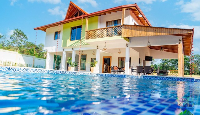 Villa del Bosque, un Ambiente Natural Para Toda la Familia!