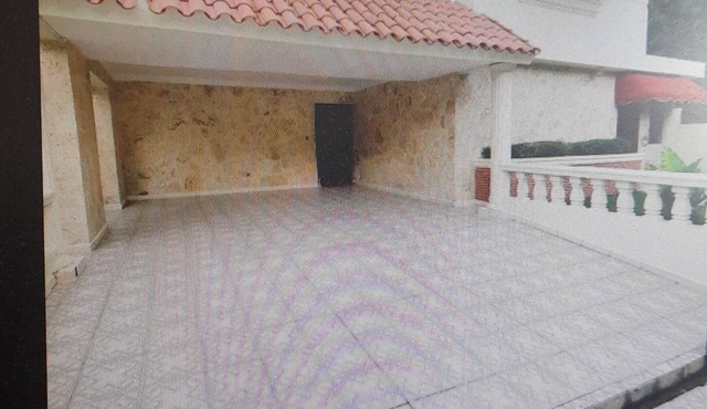 Villa Isabel, Frente Patio de Colombia, Cerca Embajada de United States