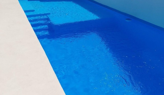 Villa Sleeps 8 With Private Pool