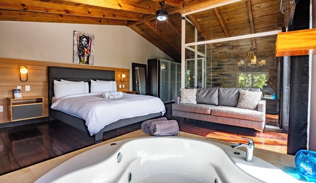 Villa Twelve27