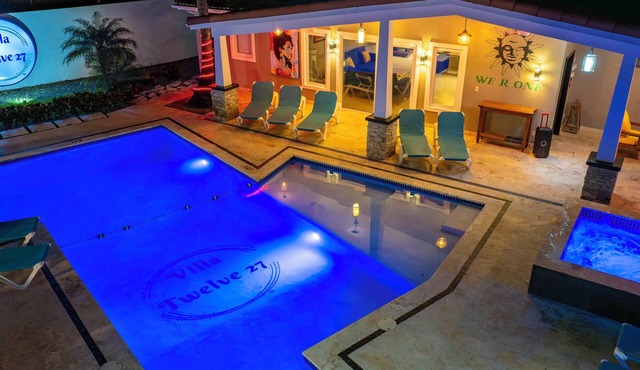 Villa Twelve27
