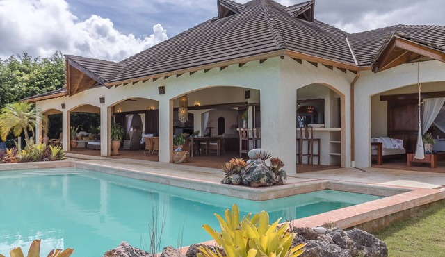 Villa with exceptional view and private pool