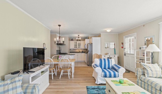 Walk To Beaches, Main Street, and Harbor. 1BR Cottage. Quiet Area. Captain Gosnold Village 18A in Hyannis
