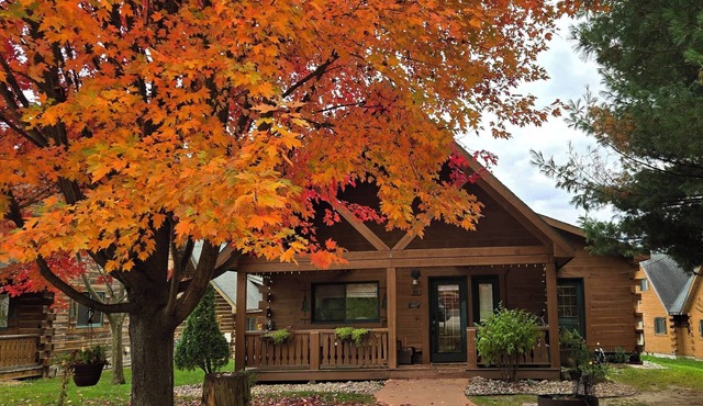 Your cozy basecamp for trails, lakes, and waterpark fun! in Warrens
