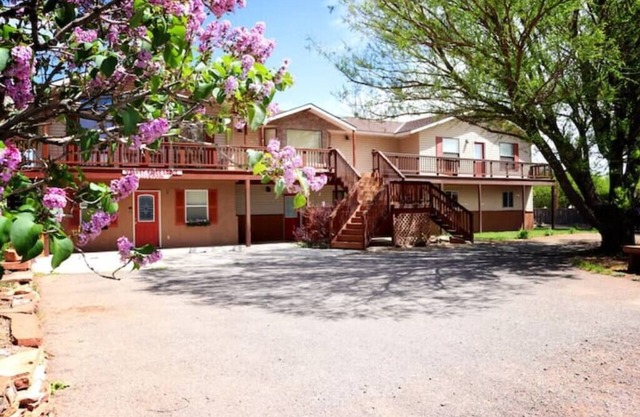 Desert Dwelling Inn Capitol Reef 