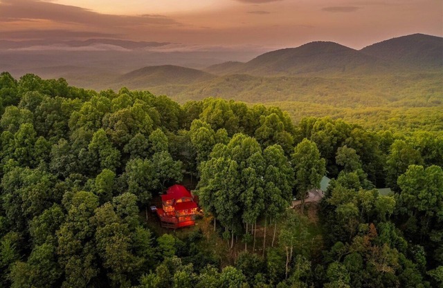 Ellijay 
