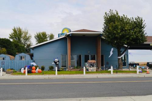 Days Inn 
