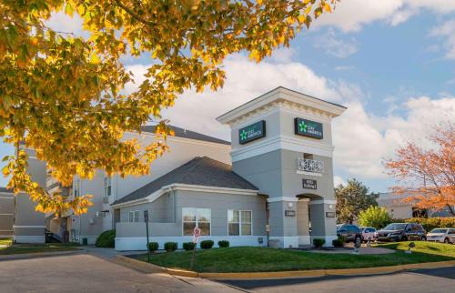 Stay America Suites Kansas City Lenexa St 