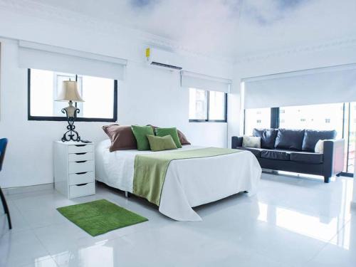 Malecon Cozy Premium Plus 