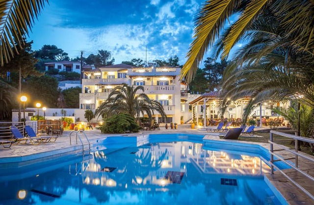 Stafylos Suites Boutique Hotel Skopelos Island 