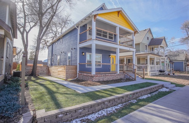 Trendy Urban Neighborhood & Dog-Friendly Downtown in Colorado Springs