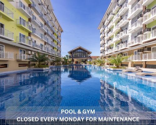 Mactan Export Processing Zone Apartment | 732 Express Condotel, 3 Minutes to Airport, with Gym & Pool FAST WI-FI, Free Netflix
