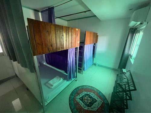 Pasay Hostel | Layover Guesthouse at 28 Fokker- Near Airport