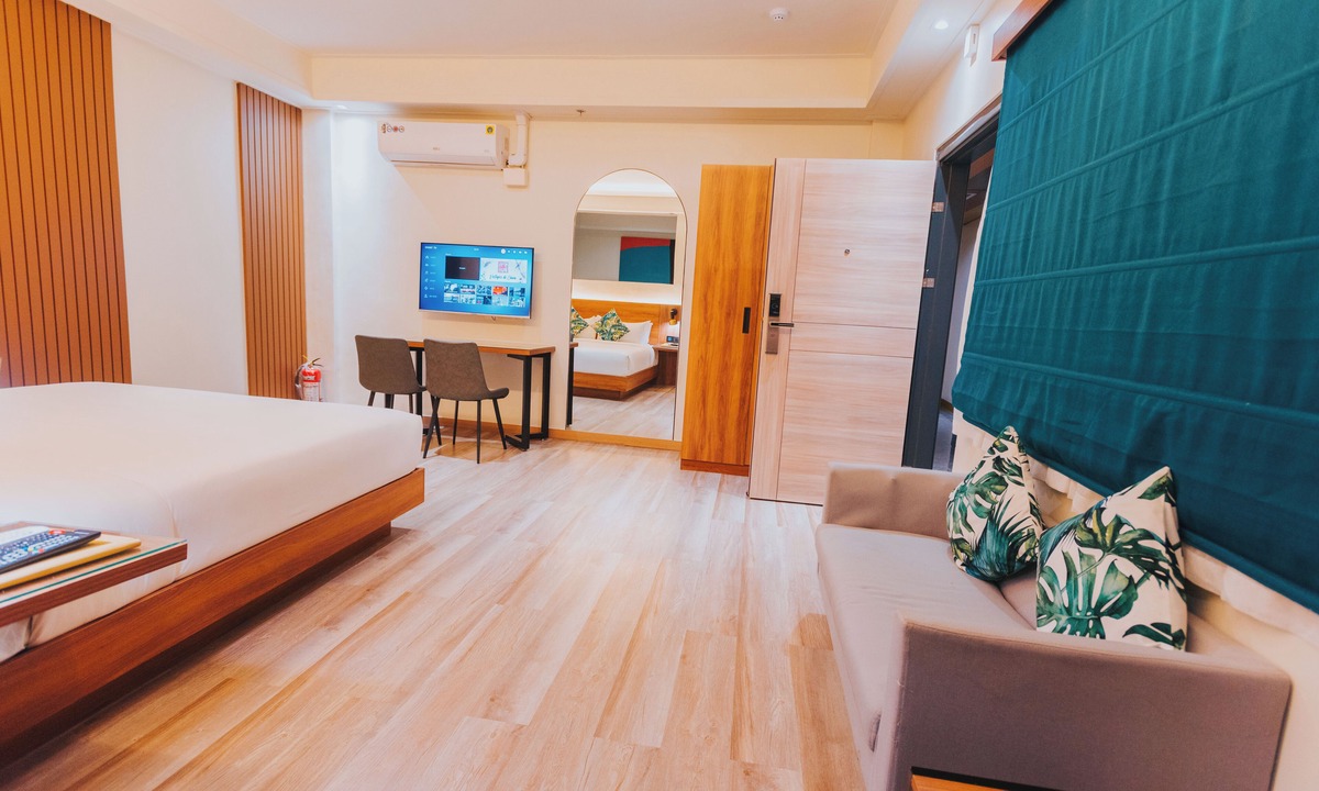 Malabanias Hotel | Surestay Studio By Best Western Clarkview, Angeles City