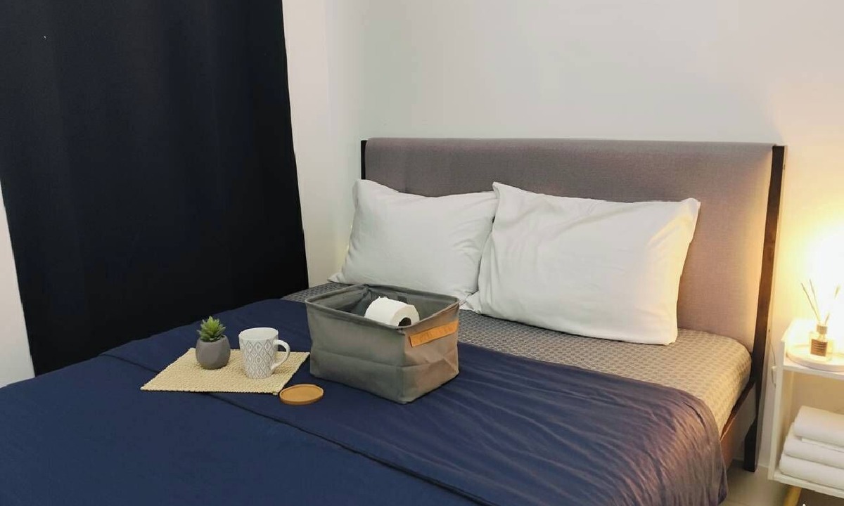 Valenzuela Apartment | Makati Business District Condo Jazz