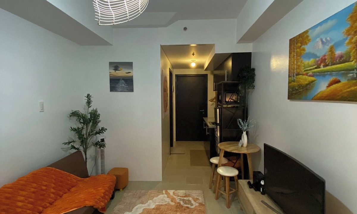 Ugong Apartment | Kasara T1-4k Urban Staycation