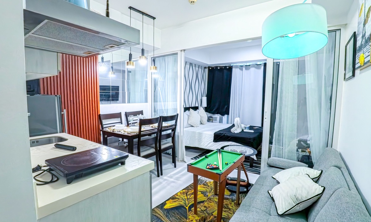 Don Bosco Apartment | Stunning 1-bed Apartment in Paranaque