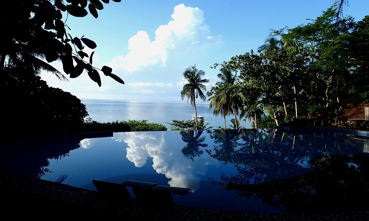 Anda Resort | Amun Ini Beach Resort & Spa