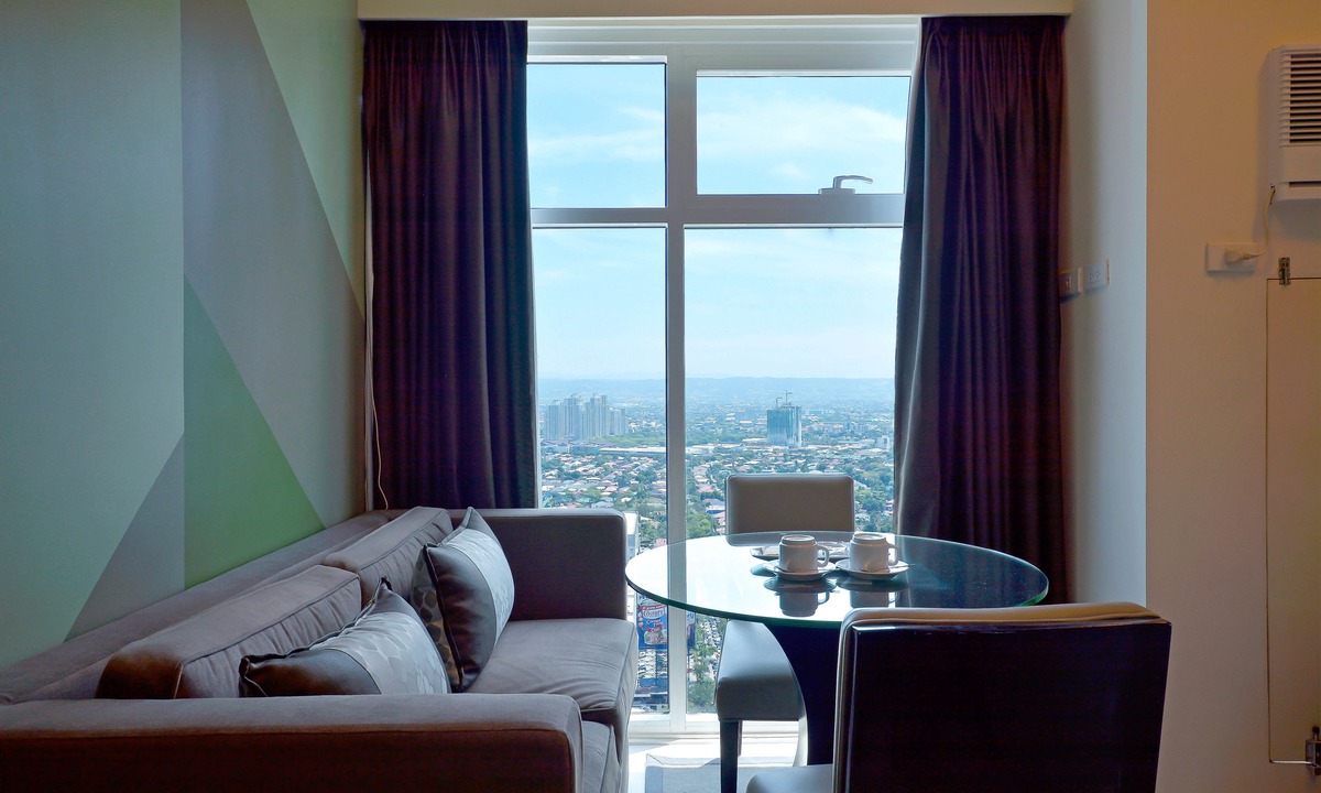Ortigas Center Condo | Currency Serviced Suites