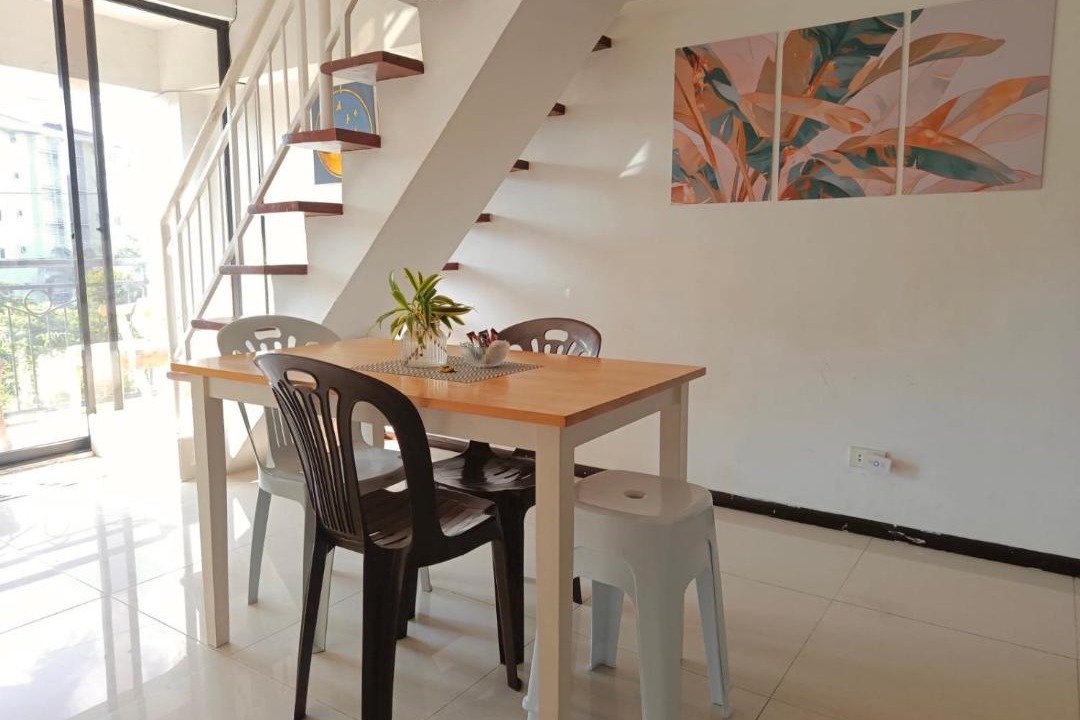 Mactan Export Processing Zone Apartment | A&C's Affordable Loft Condo near Mactan Airport