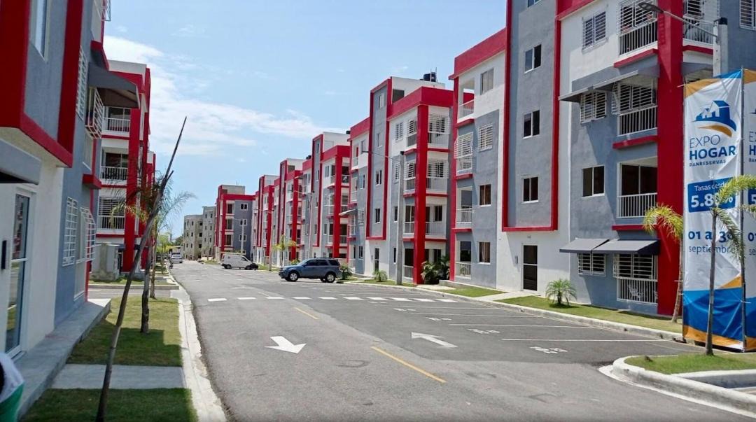 Bajos de Haina Apartment | Apt 5 Stars, AC, WiFI, Free Parking, under Haina RD