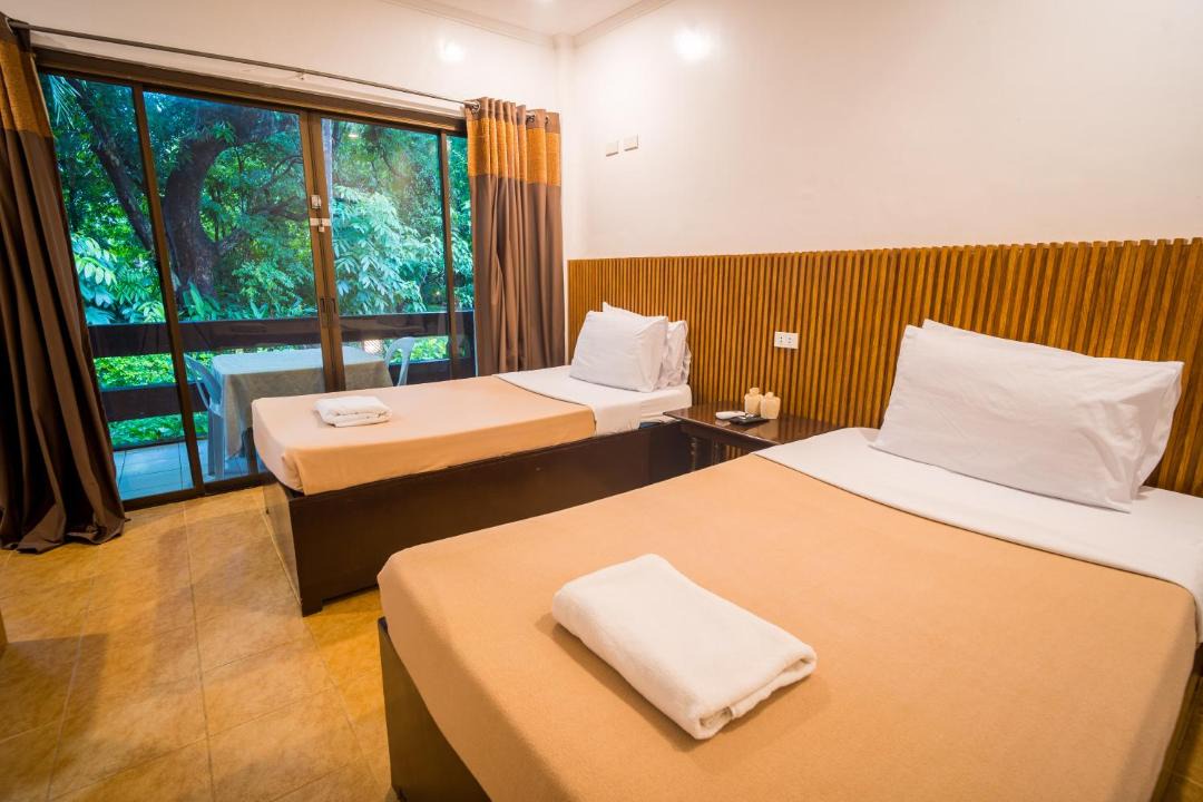 Urdaneta City Hotel | Lisland Rainforest Resort