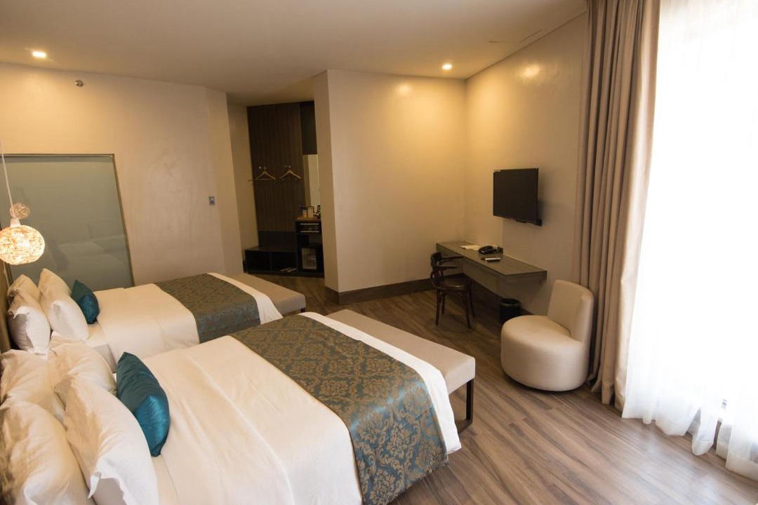 Iloilo City Proper Hotel | Goldberry Lite Hotel
