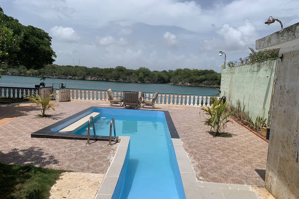 Photo of Outdoor in Villa Hermosa